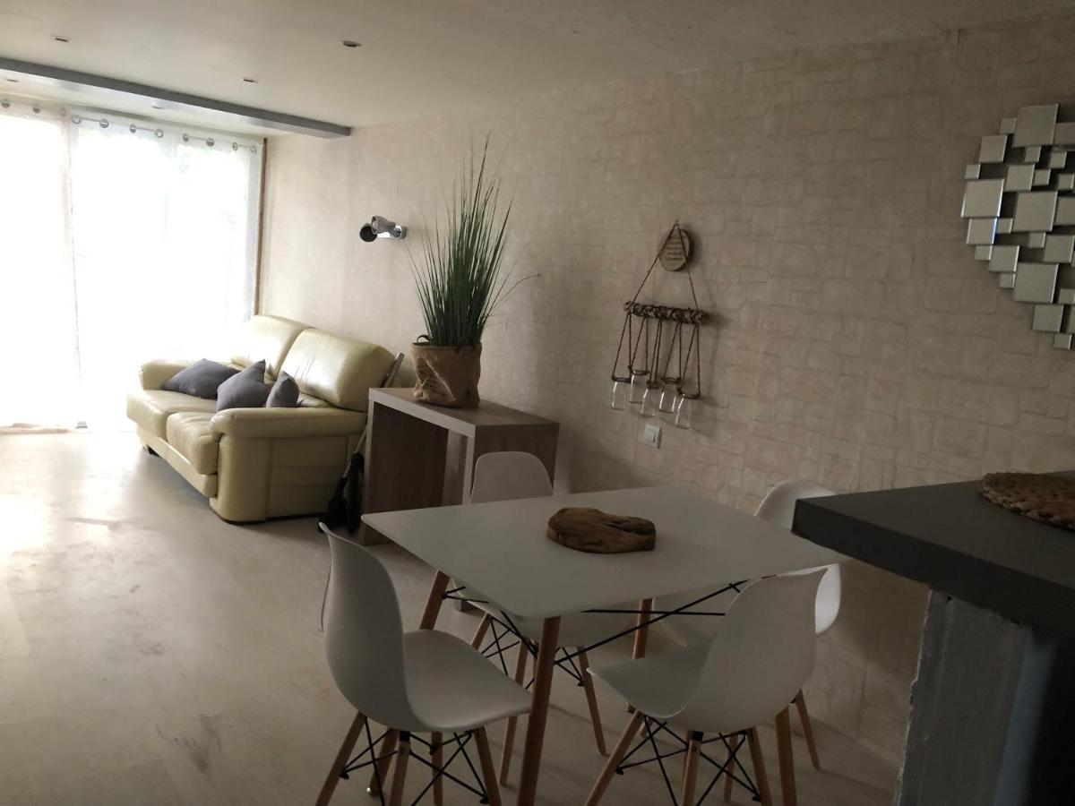 Un Duplex Pour 4 Personne De Arles
